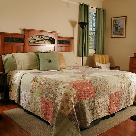 Seven Oaks Bed & Breakfast Highpoint Buitenkant foto
